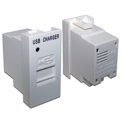 Lanmaster LAN-EZ45x22-1xUSB-WH Модуль USB-зарядки, 1 порт, 5V / 1A, 22.5x45, белый