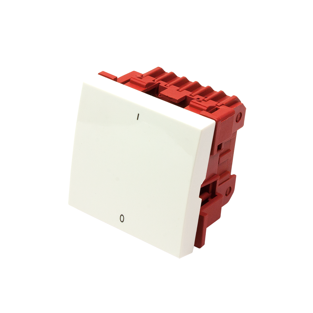 Lanmaster LAN-EC45x45-S12-WH Выключатель 3-контактный, одноклавишный 45х45, белый