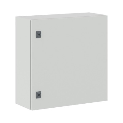 DKC-R5CE0649 Навесной шкаф серии CE, 600х400х250мм (ВхШхГ), со сплошной дверью, с монтажной панелью, IP65, использование вне помещений, цвет серый RAL