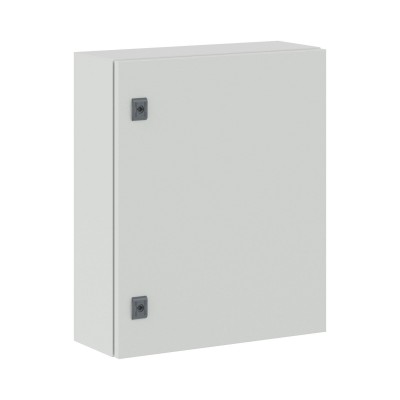 DKC-R5CE0652 Навесной шкаф серии CE, 600х500х200мм (ВхШхГ), со сплошной дверью, с монтажной панелью, IP65, использование вне помещений, цвет серый RAL