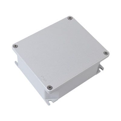 DKC-653S00 Коробка ответвительная алюминиевая окрашенная с силиконовым уплотнителем, температура монтажа и эксплуатации -60°С, IP 66/IP 67, RAL 9006,