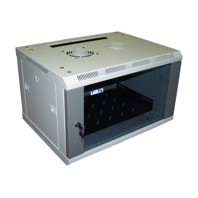 Шкаф настенный Pro 18U 600x600, стеклянная дверь